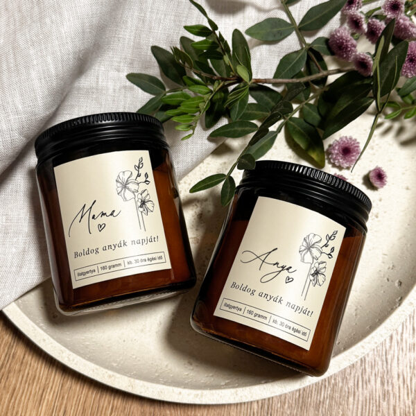 Illatgyertya üvegtégelyben - 4 illatban 4-féle névvel